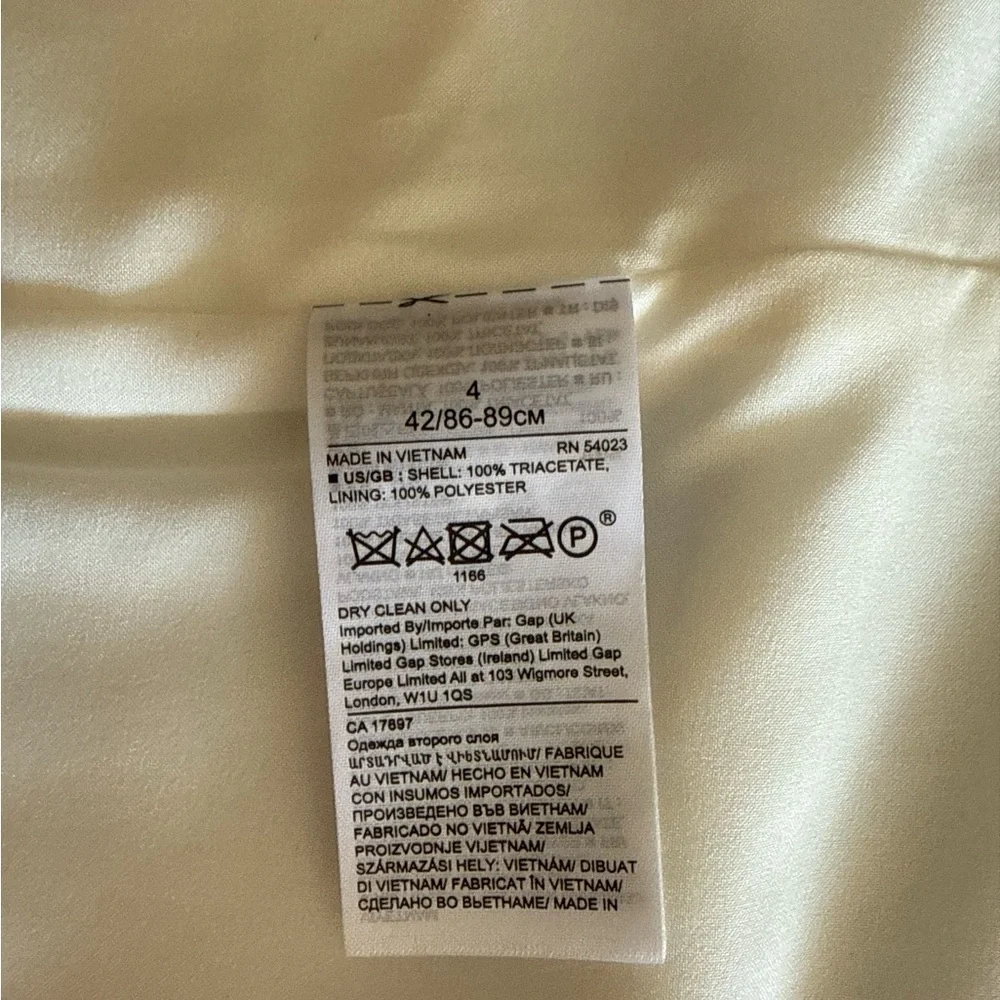 Banana Republic White White Wrap Short Skirt NWT - Picture 5 of 5